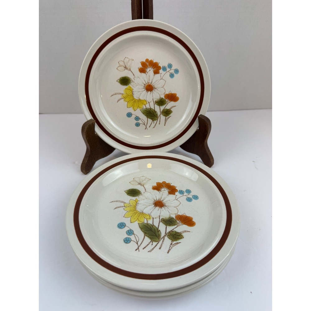 Four Seasons Collection Early Summer Stoneware Small Plates Set of 4 Japan